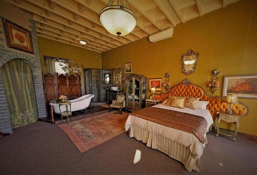 פנסיון Bygracealone Manor