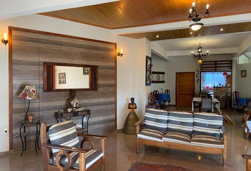 펜션 Pousada Casa Antigo Haras Penedo