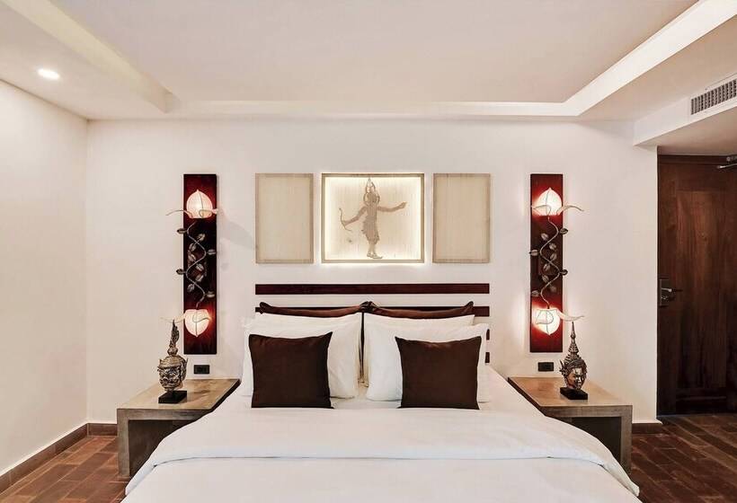 استراحتگاه Odyssey Tara