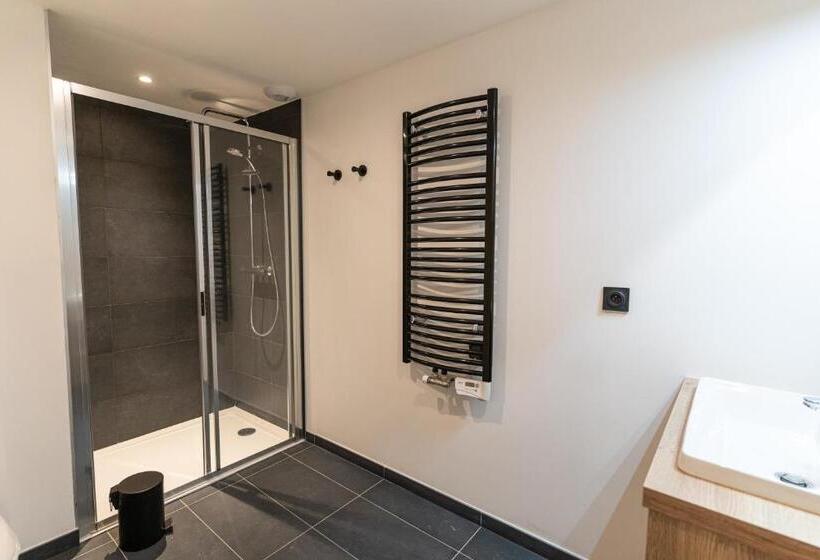 Roches Blanches By Daddy Pool Terresens