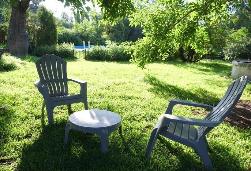 210 Casa De Huéspedes