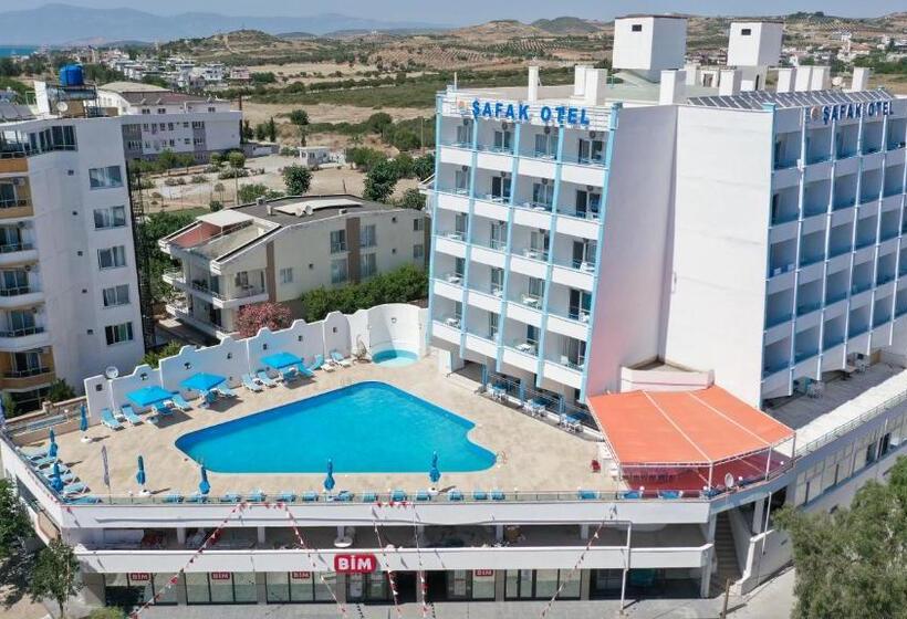 酒店 Safak