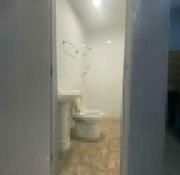 هاستل Lakayo Hillside Apartelle