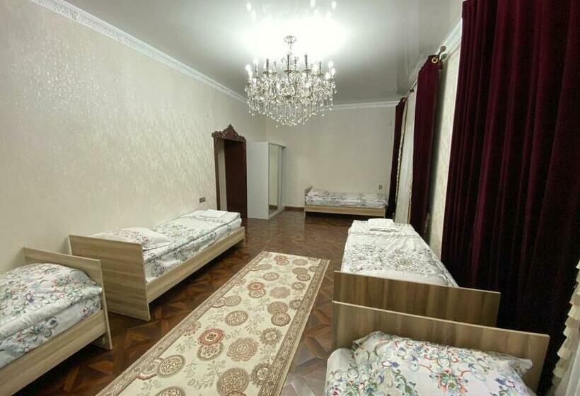 هاستل Sultan Saray