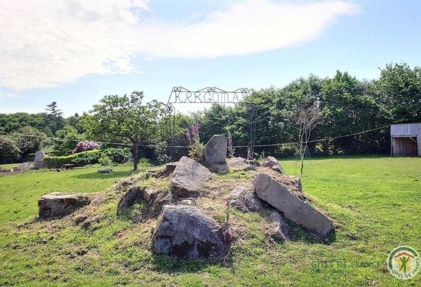 Bed and Breakfast Chambre De Kergomar