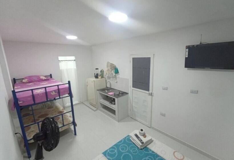 Hotel Apartaestudios El Descanso