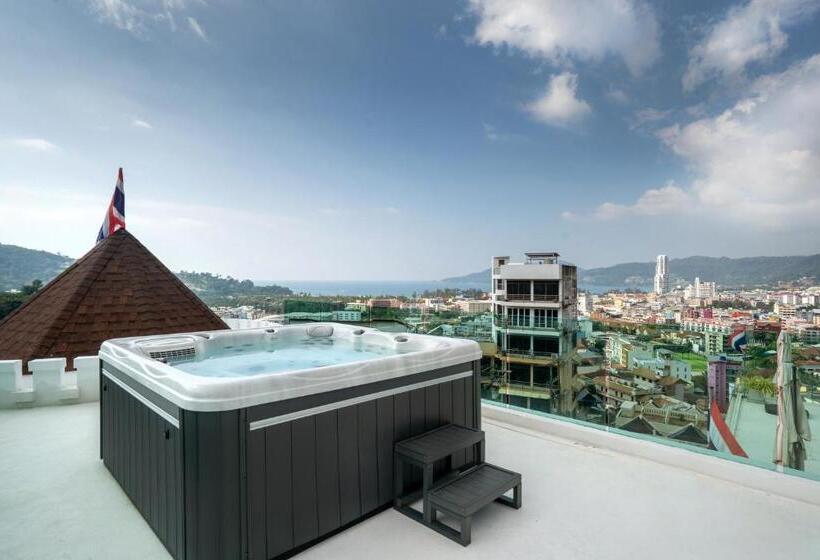 호텔 Castle Patong Amazing Private Pool Villa In Great Location Of Patong