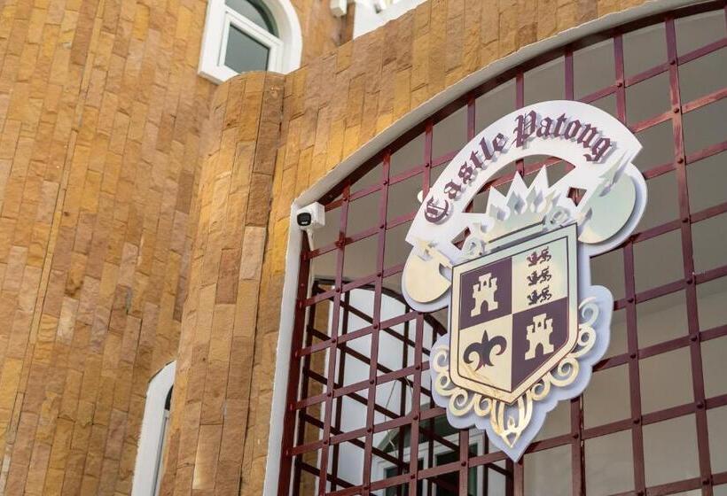 호텔 Castle Patong Amazing Private Pool Villa In Great Location Of Patong