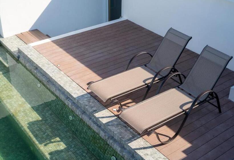 호텔 Castle Patong Amazing Private Pool Villa In Great Location Of Patong