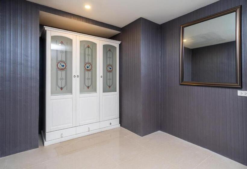 호텔 Castle Patong Amazing Private Pool Villa In Great Location Of Patong