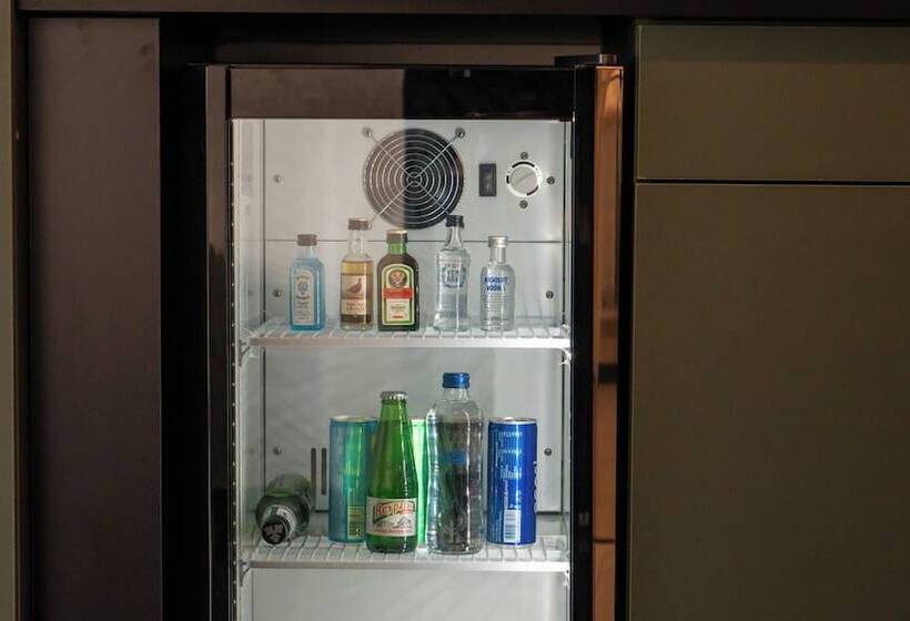 בית מלון כפרי Crown Salamis