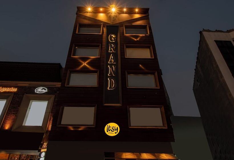 Itsy Hotels P Grand