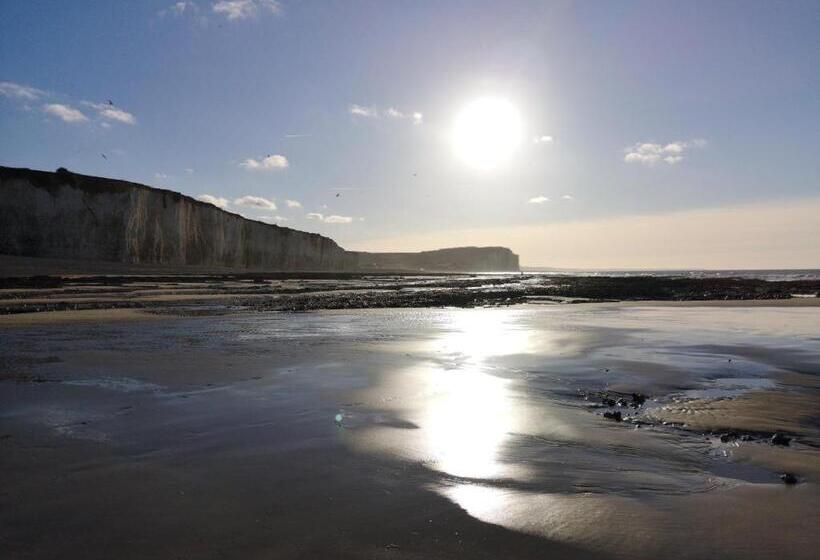 فندق Le Chateau De Chantereine