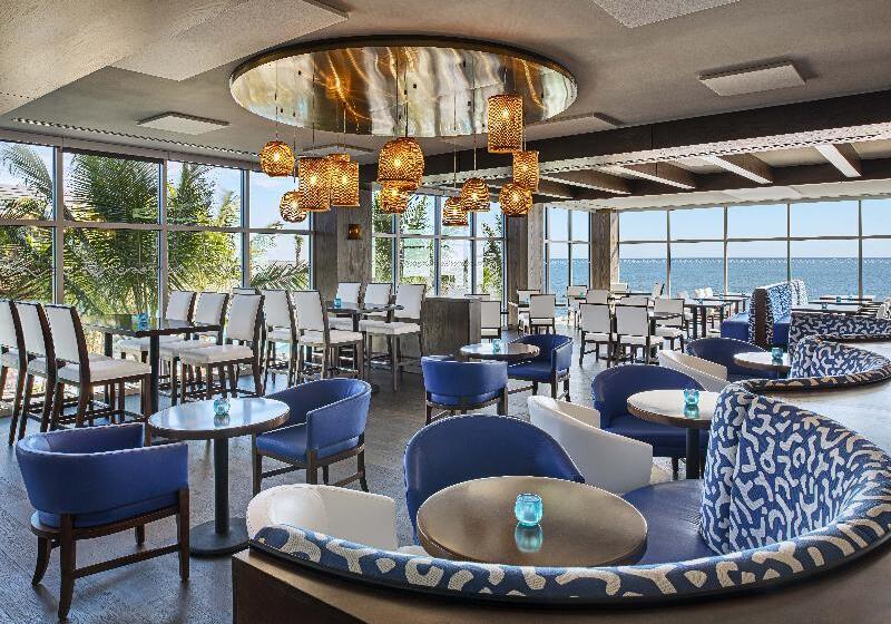 בית מלון כפרי Margaritaville Beach Resort Ft Myers Beach