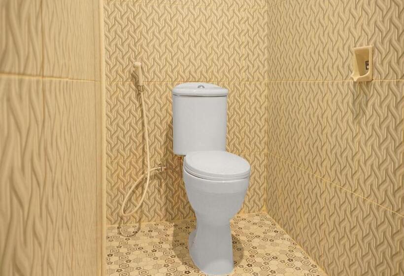 Отель Oyo 91762 Green Home Stay Syariah