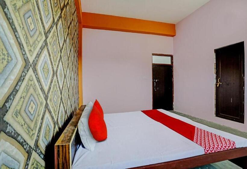 호텔 Oyo Flagship 81496 Goldy Palace