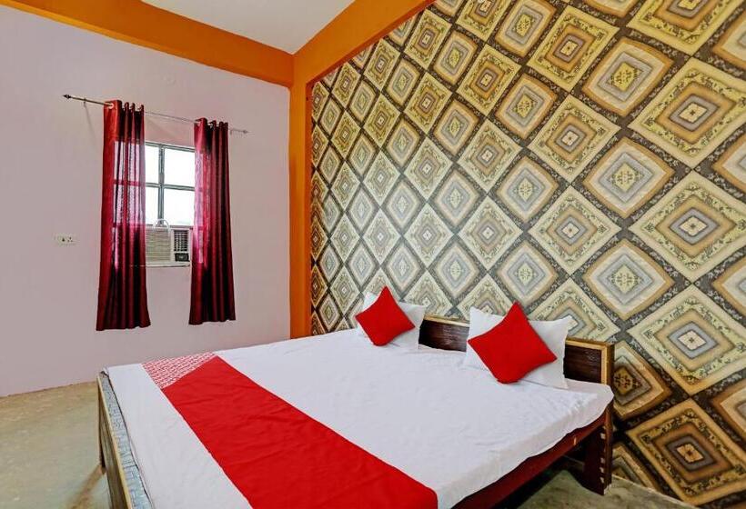 호텔 Oyo Flagship 81496 Goldy Palace