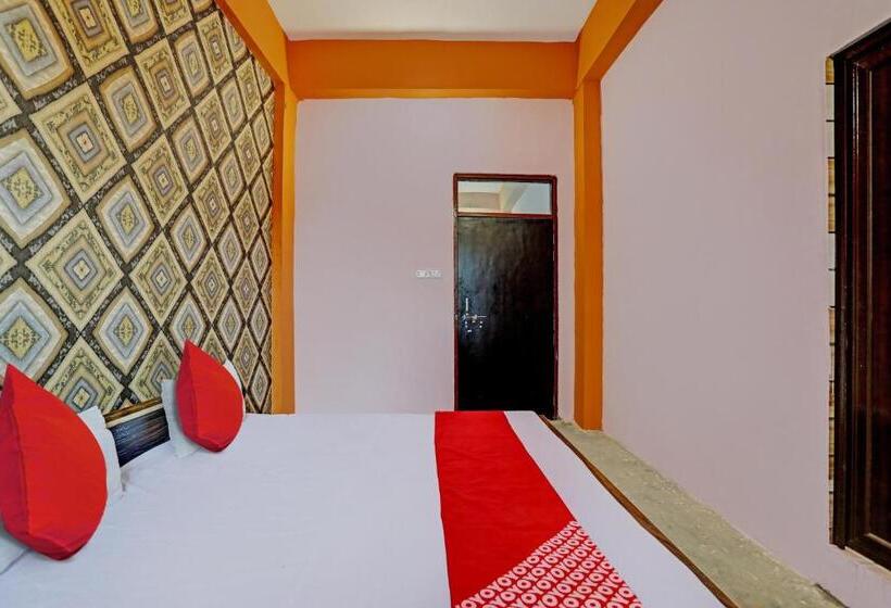 호텔 Oyo Flagship 81496 Goldy Palace