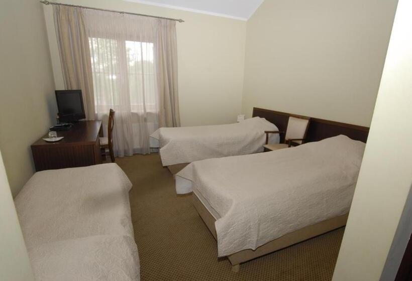 هتل Prie žeimenos