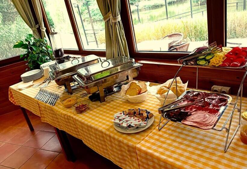 호텔 Szusz Szállás