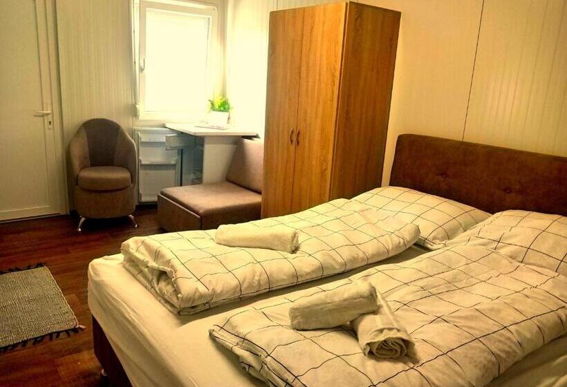 호텔 Szusz Szállás