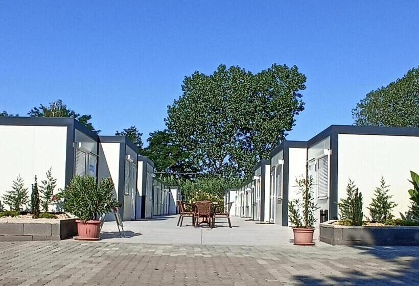 호텔 Szusz Szállás