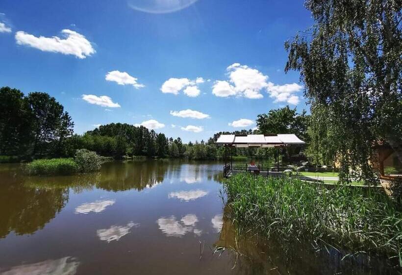 호텔 Szusz Szállás