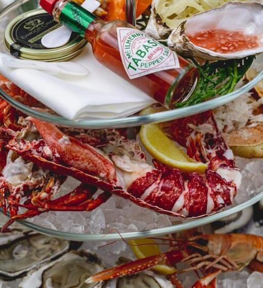 فندق The Salutation Inn