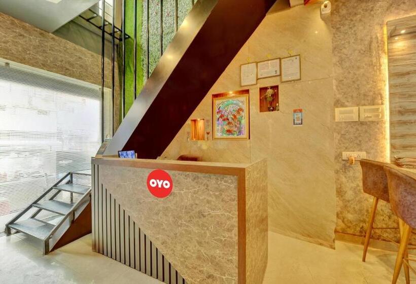 Oyo Flagship Hotel Komal Inn