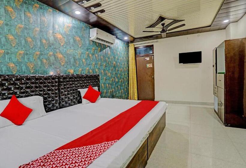 Oyo Flagship K1 Hotel And Restaurant