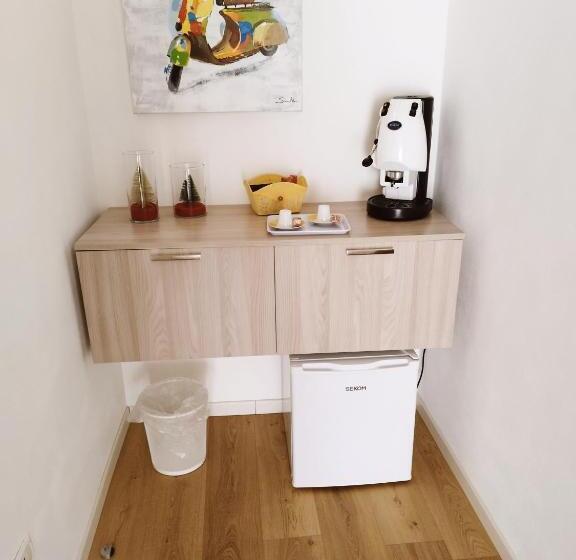 Пансион Alcamo Rooms Con Garage Privato