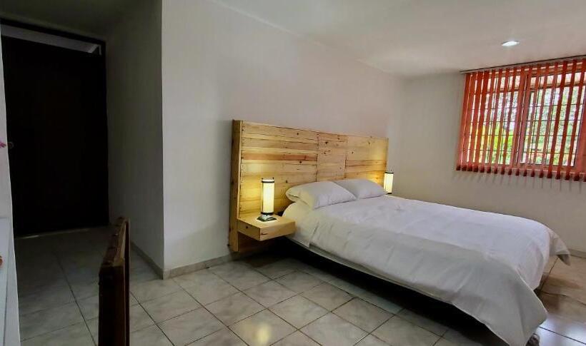 ペンション El Gran Chaparral