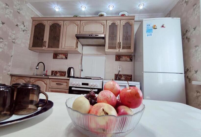 پانسیون Guest House Adimi