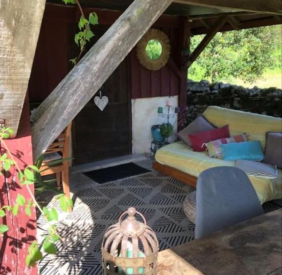 ペンション La Cabane De César Les Eyzies De Tayac