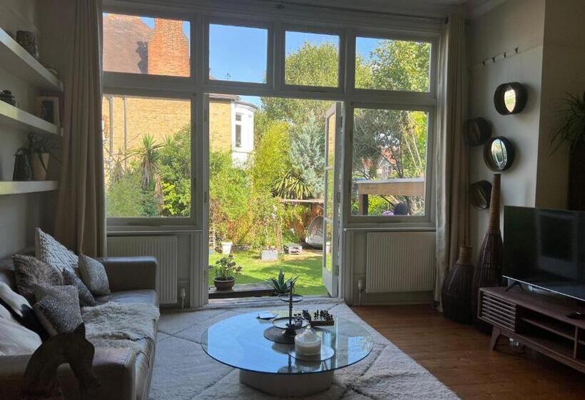 펜션 Londonhomegardens