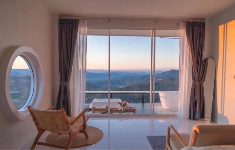 Пансион Phu Phop Kham