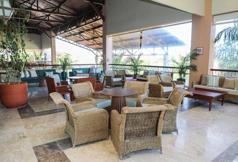 The Signature Level At Grand Palladium Imbassaí Resort & Spa