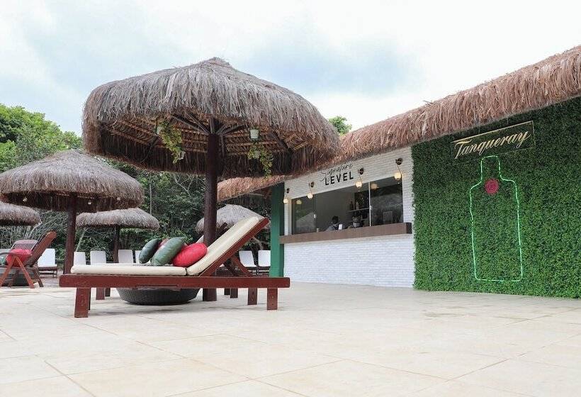 The Signature Level At Grand Palladium Imbassaí Resort & Spa