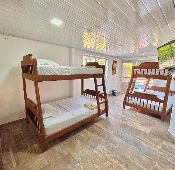 Finca Hotel California