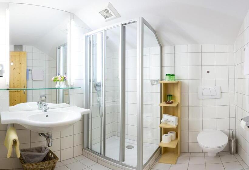 Frühstückspension Schlosswirt