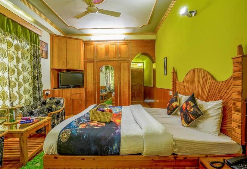 فندق Shree Ram Cottage, Manali ! 1,2,3 Bedroom Luxury Cottages Available