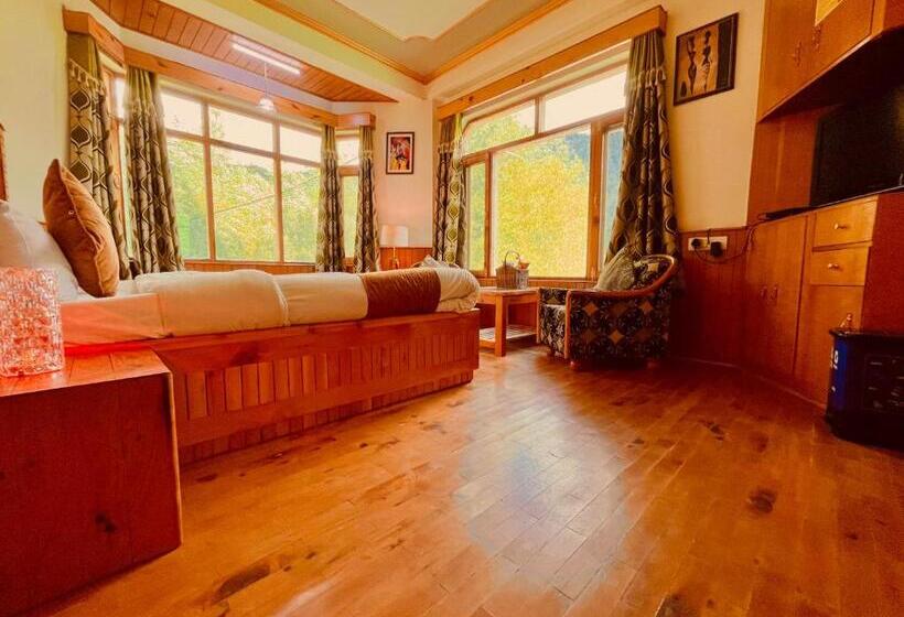 فندق Shree Ram Cottage, Manali ! 1,2,3 Bedroom Luxury Cottages Available