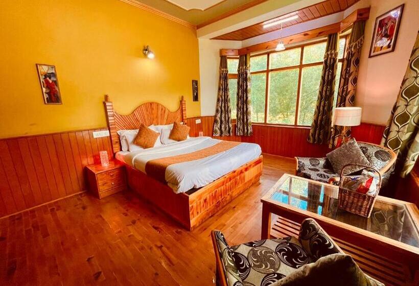 فندق Shree Ram Cottage, Manali ! 1,2,3 Bedroom Luxury Cottages Available
