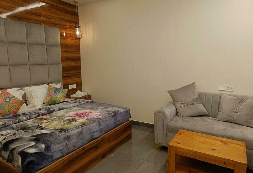 בית מלון כפרי The Landlord