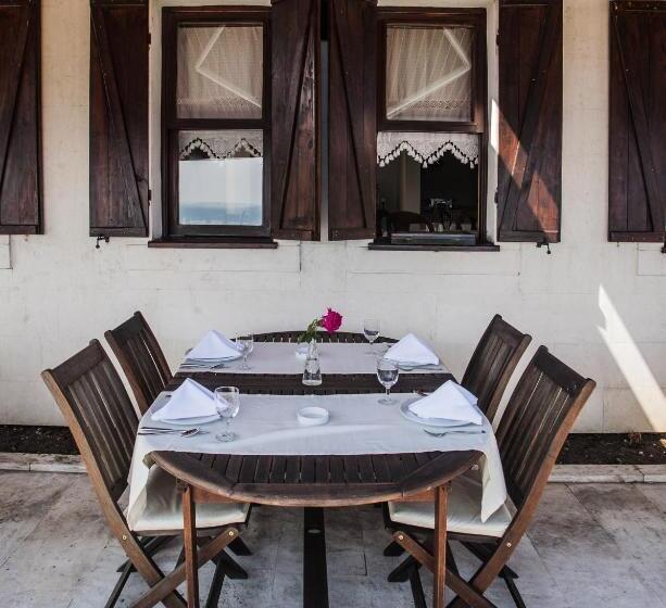 پانسیون İkizevler