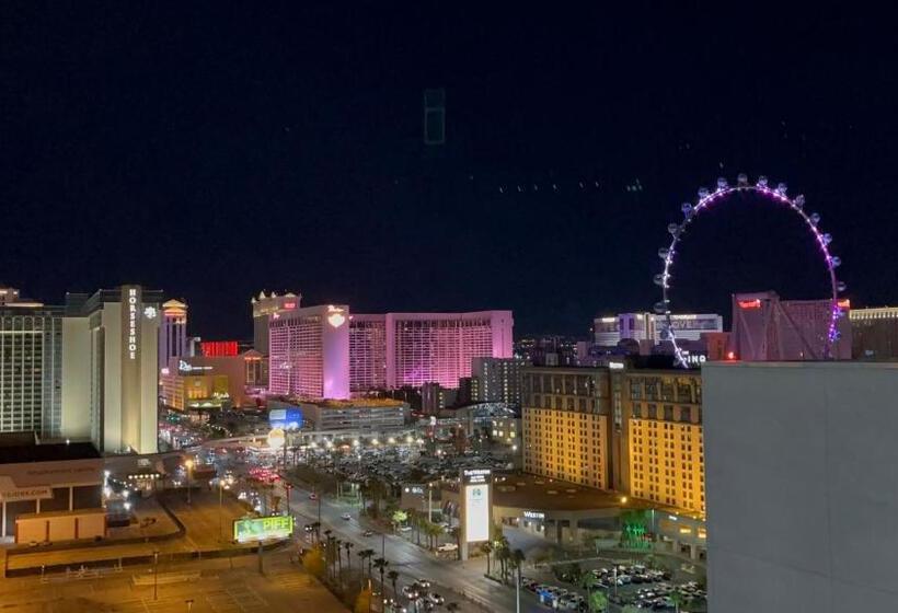 Condo At Platinum Hotel Strip View