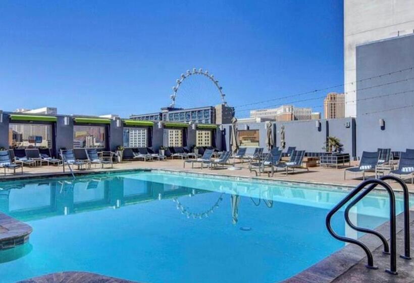 Condo At Platinum Hotel Strip View