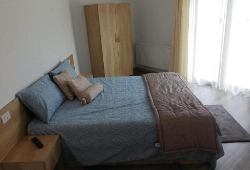 بنسيون La Casa Alana