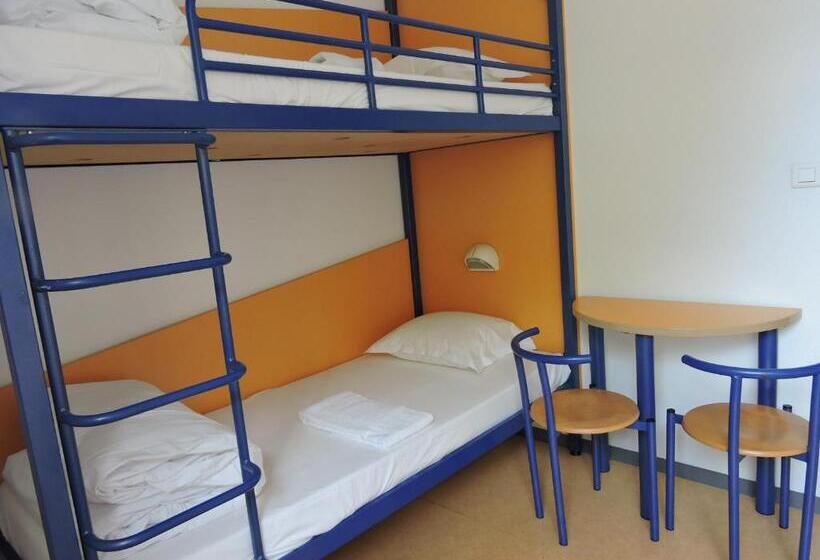 ユースホステル Auberge De Jeunesse De Mulhouse