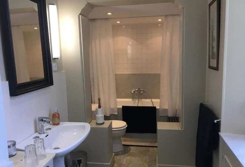 B&b Le Jardin De Carco